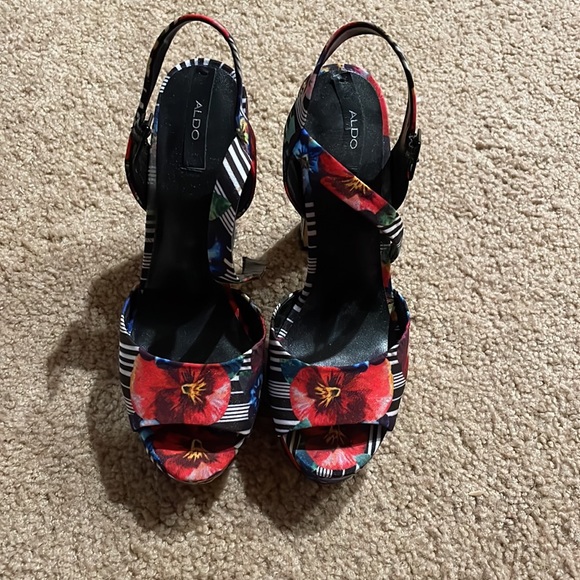 Aldo heels - Picture 2 of 3